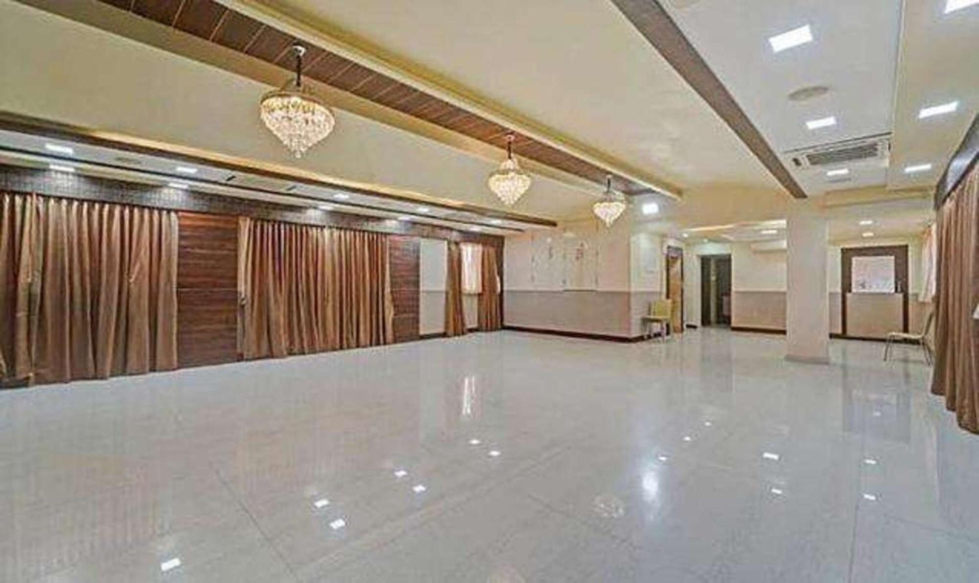 Fabhotel Chennai Palace - Nr Parry'S Corner 外观 照片